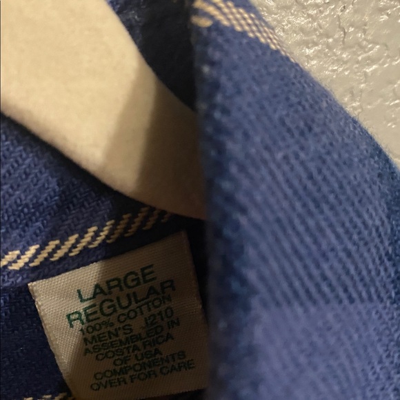 L.L bean long sleeve button down large - Picture 5 of 5